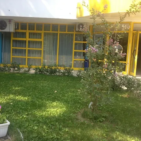 Diana Hotel Отель 2*