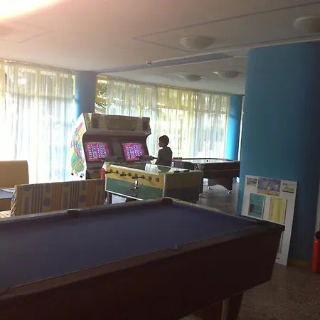 Отель Diana Hotel Золотые Пески