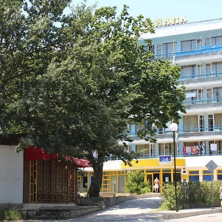 Diana Hotel 2*