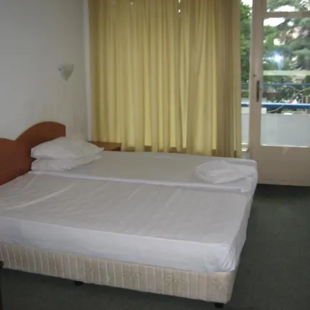 Diana Hotel 호텔