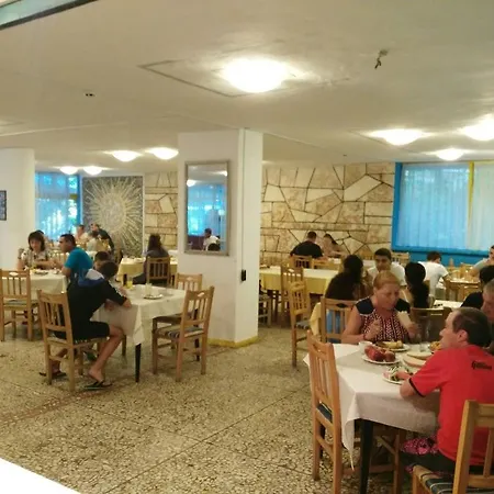 호텔 Diana Hotel