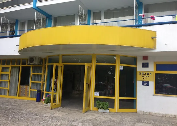 Diana Hotel 2*