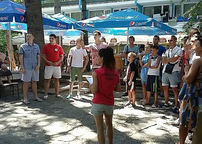 Diana Hotel 2* גולדן סנדס